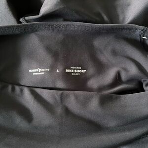 Old Navy Active Powersoft High Rise Bike Shorts 6in inseam size large